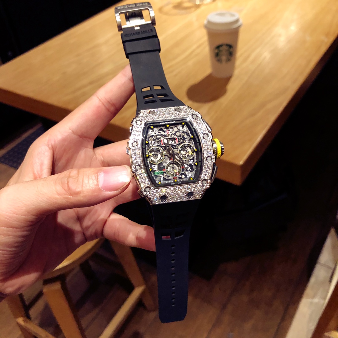 おしゃれ＆使いやすさ、両方を兼ね備えたエレガントなレディース腕時計