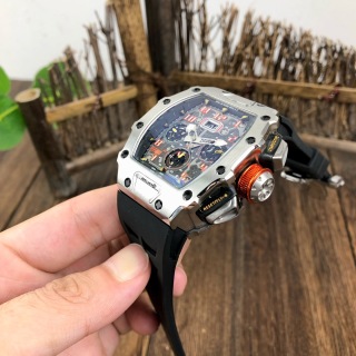 リシャール・ミルの生産数は？