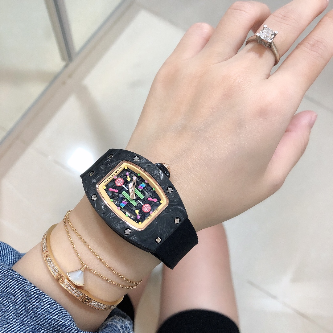 リシャールミルrm0701値段