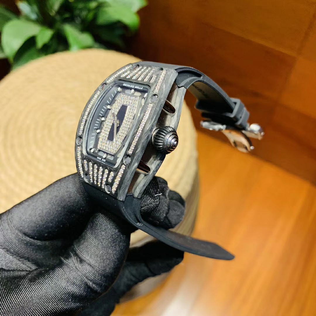 リシャール・ミルはなぜ高いのですか？その秘密を解説