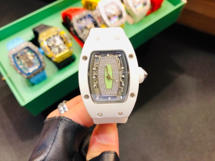 50 代 腕時計 レディース