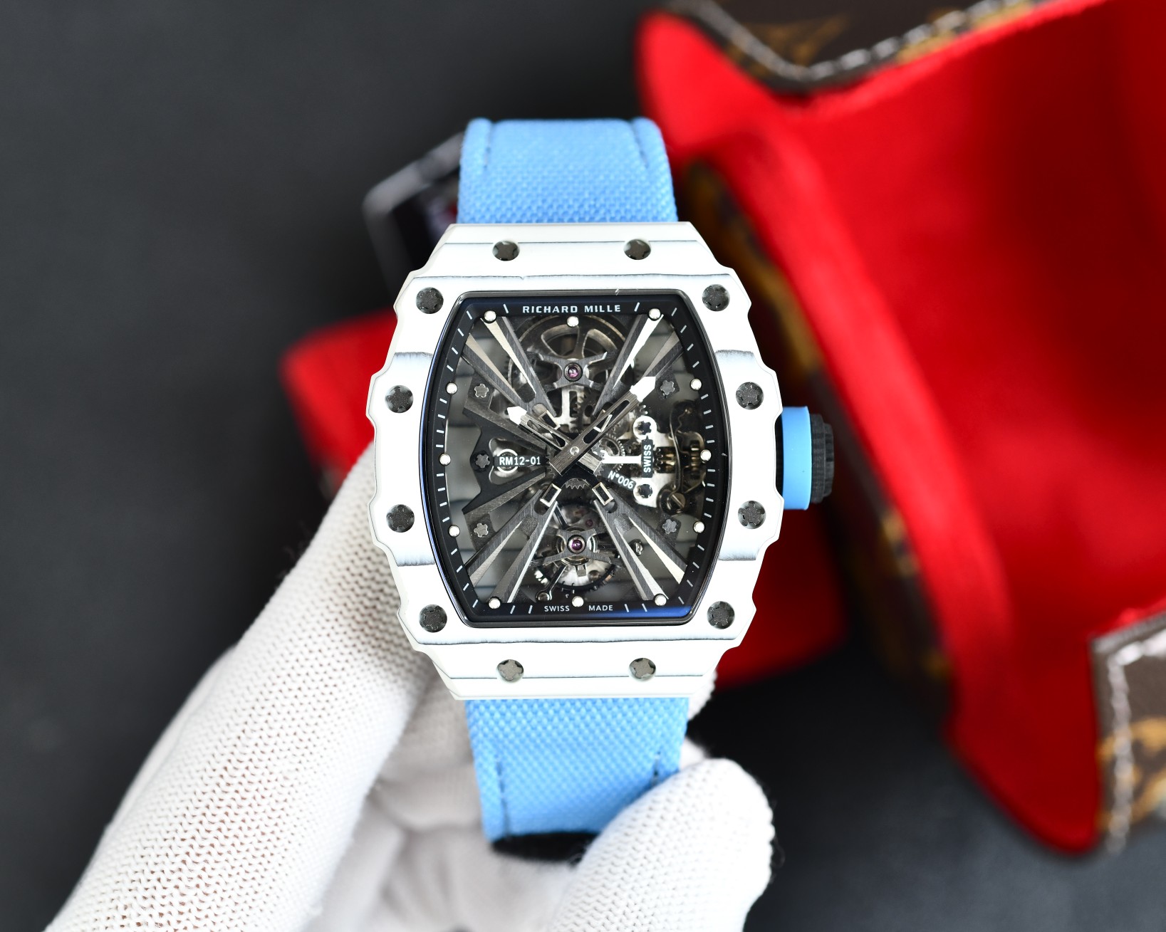 リシャール・ミル日本支社の代表者は誰？