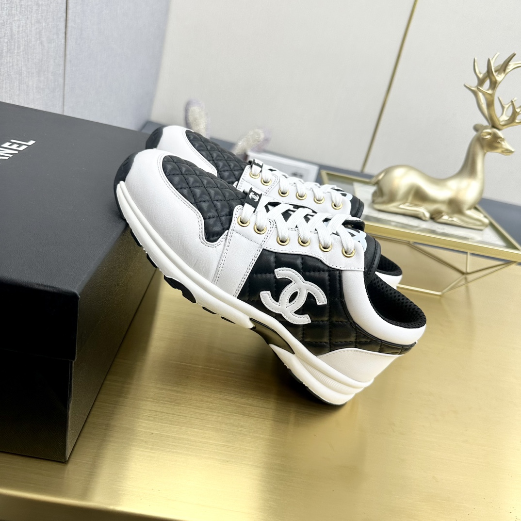 chanel クリスマス コフレ 2024 予約