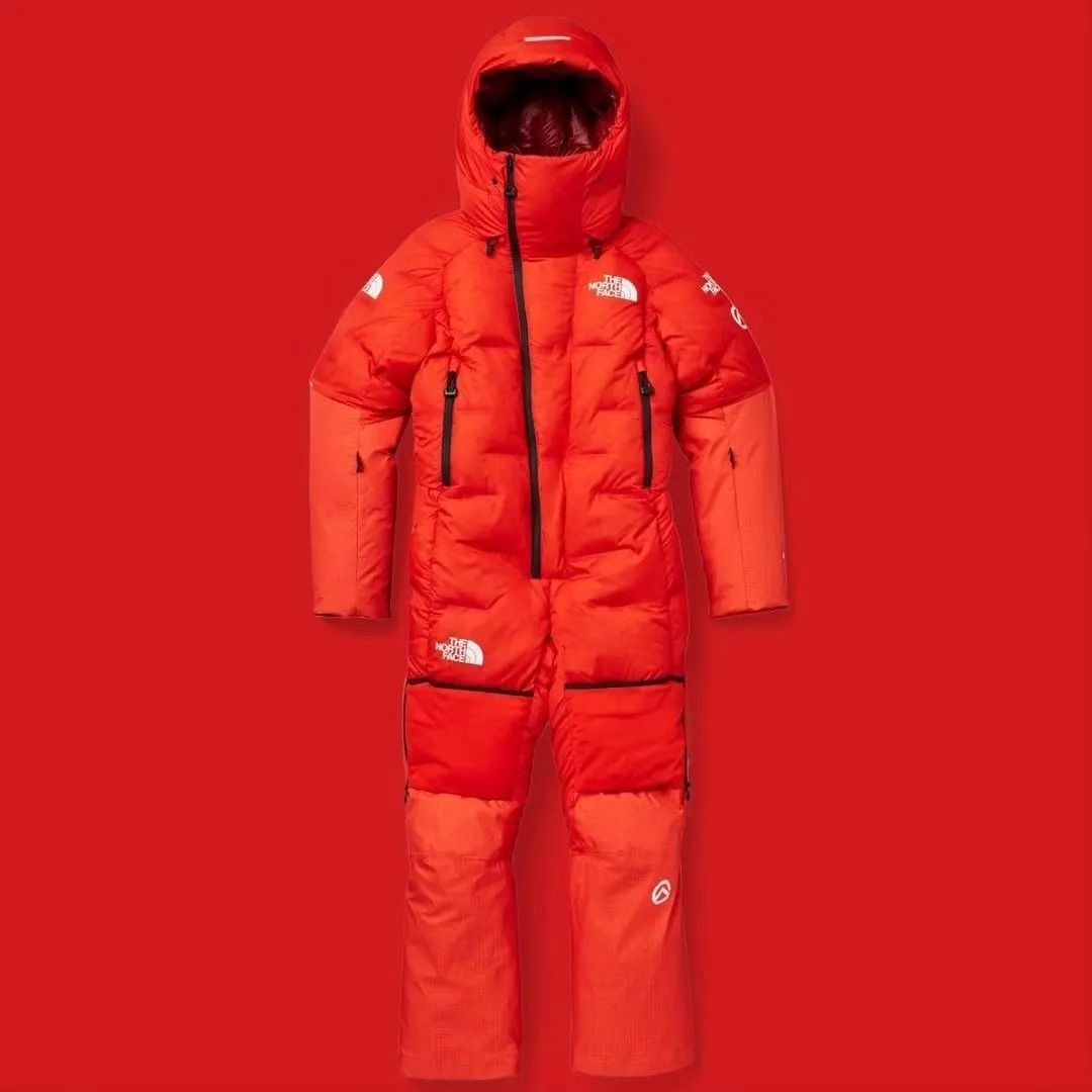 ノース フェイス usa 企画 違い