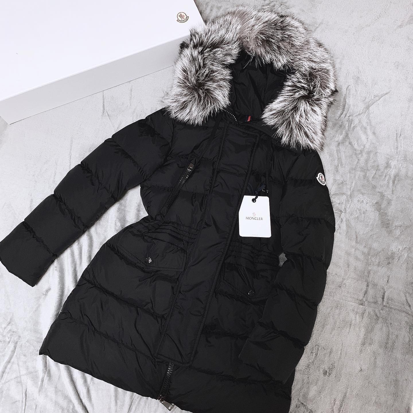 モンクレール ハドソン