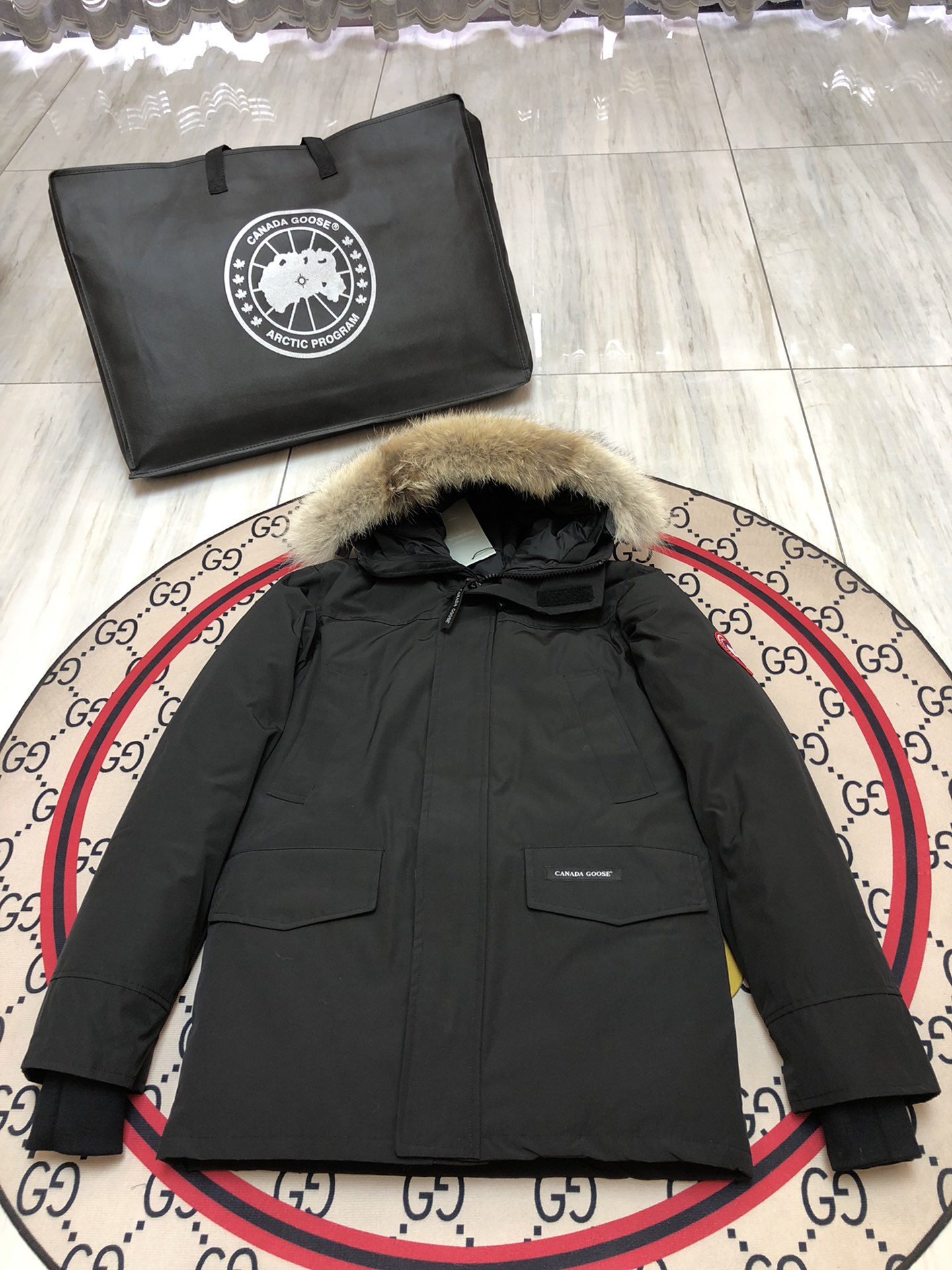 CANADA GOOSE (カナダグース) ファーフード フルジップ ダウンジャケット CHATEAU PARKA CG【サカゼン公式通販】