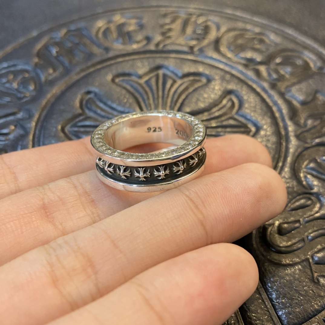 クロム ハーツ ペア リング 人気