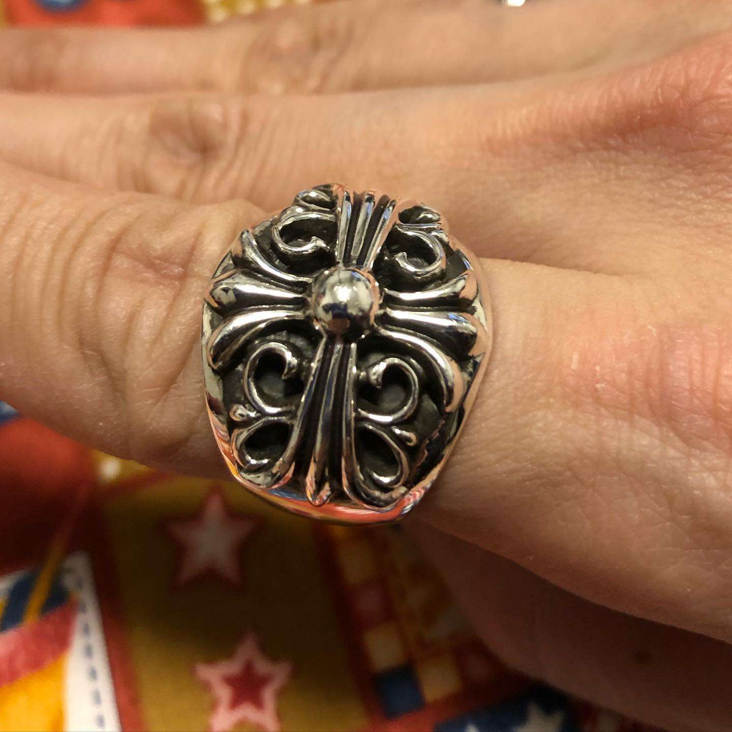 クロム ハーツ ペア リング 安い