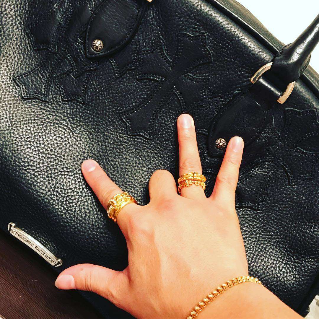 クロム ハーツ ペア リング 人気