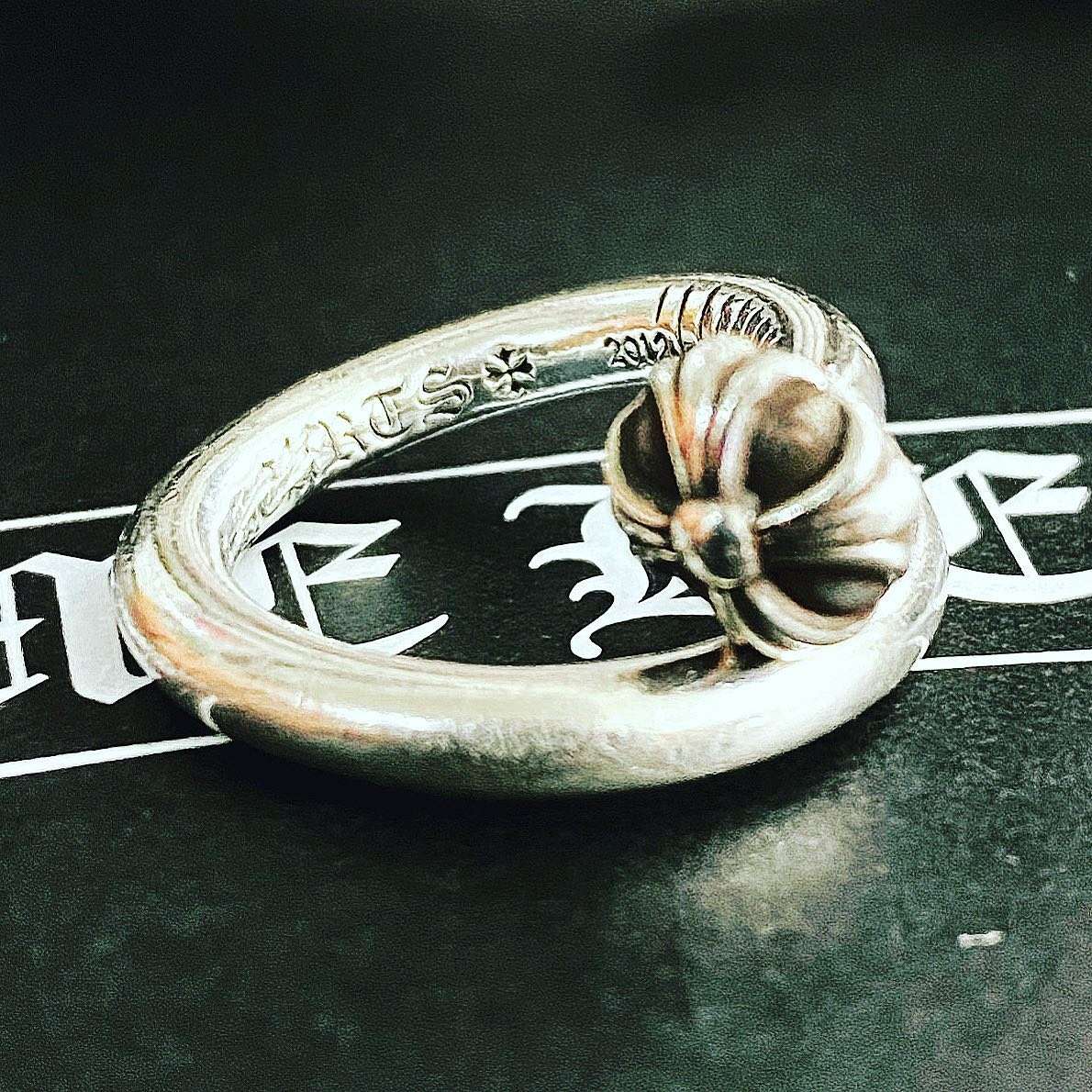 クロム ハーツ ペア リング 人気