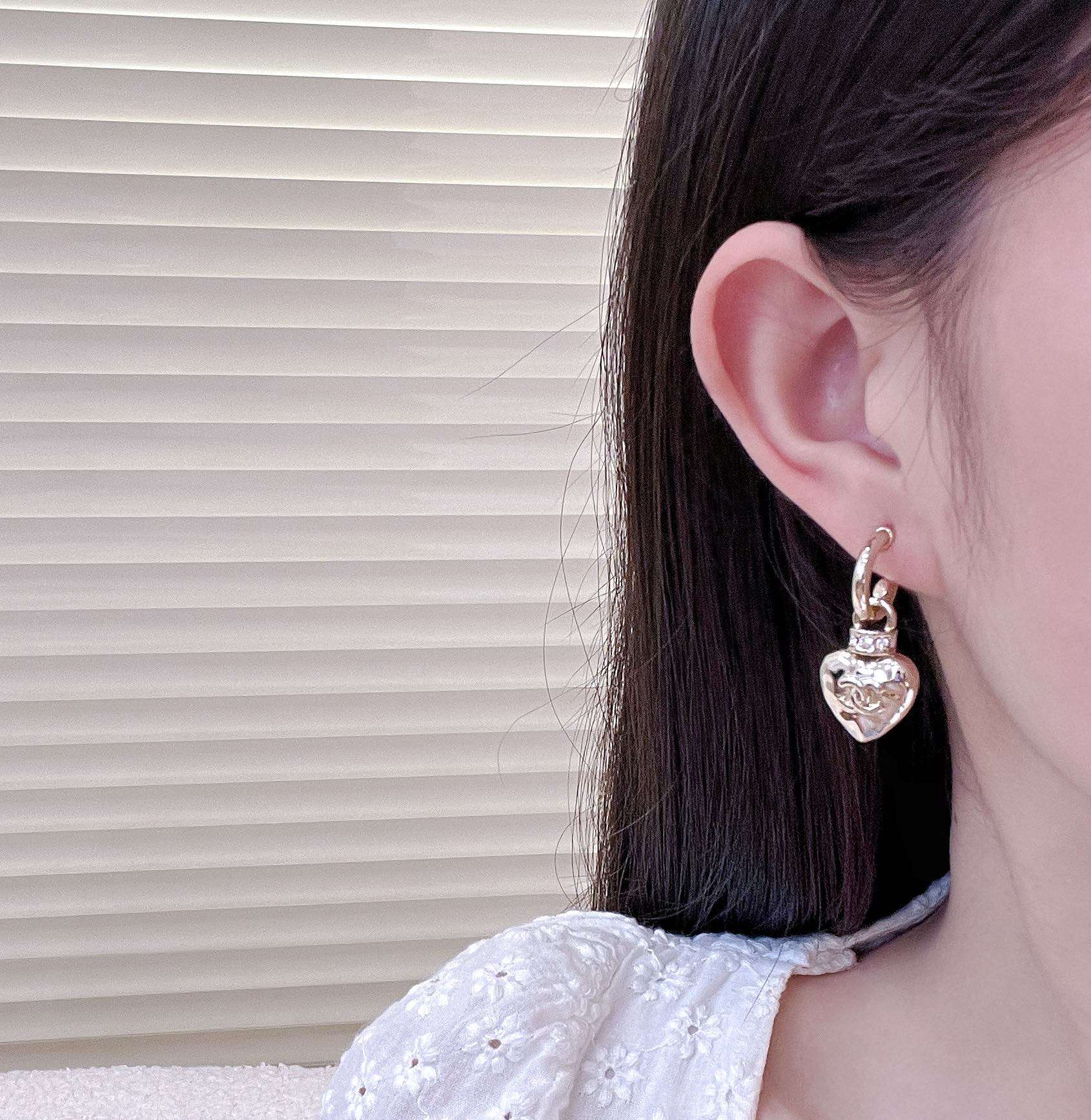 藤井 流星 ピアス シャネル