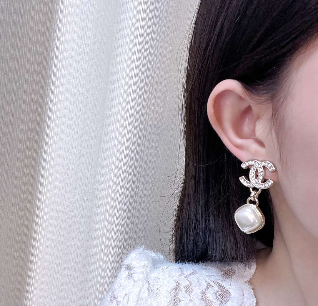 シャネル ピアス bts