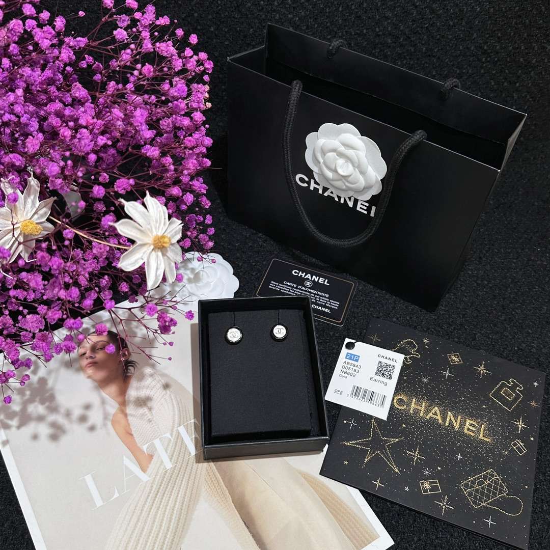 chanel の ピアス