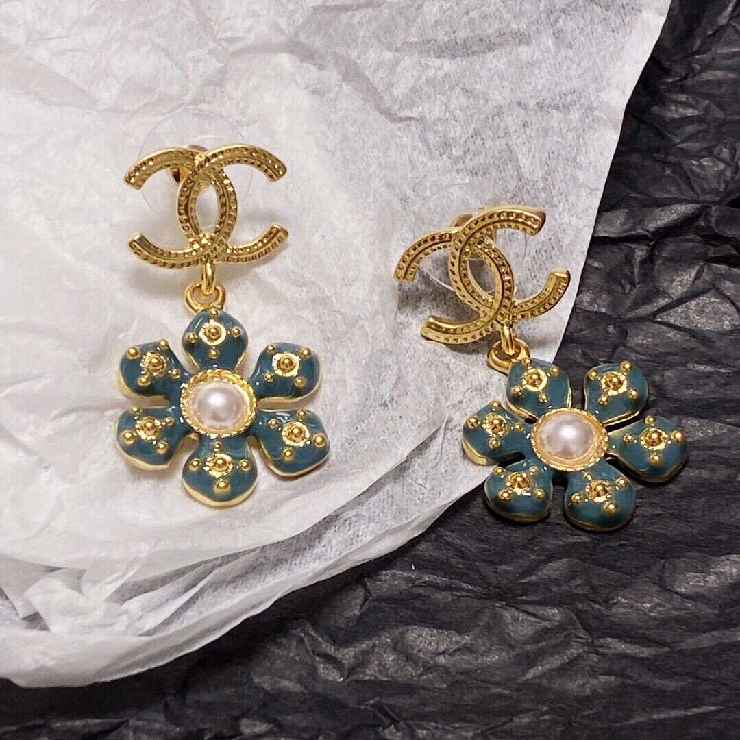 シャネル 偽物 ピアス