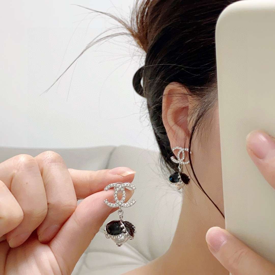 シャネル ピアス 偽物 通販