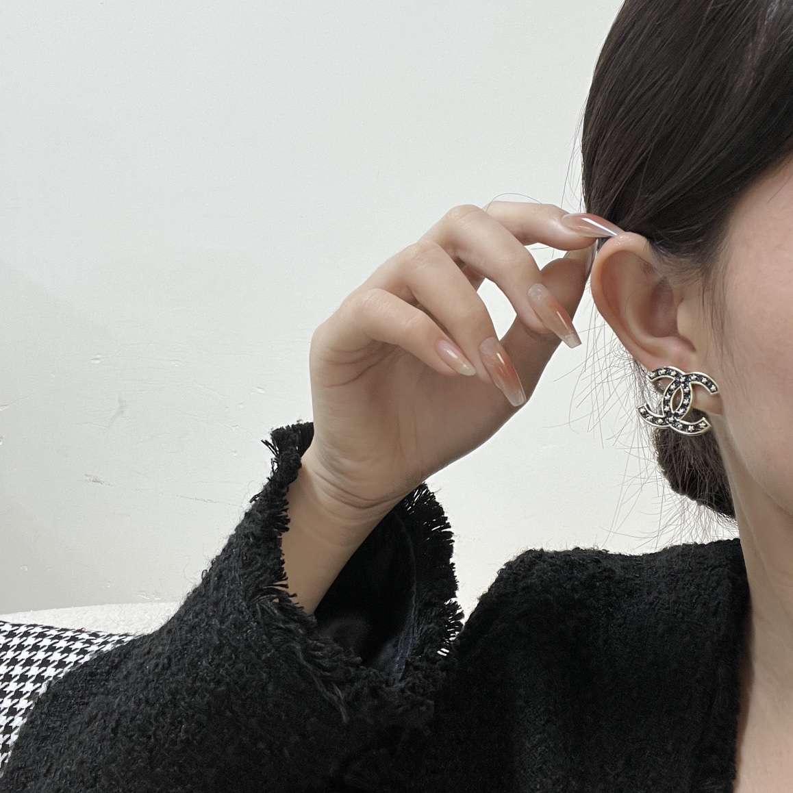 シャネル ピアス 値段 正規