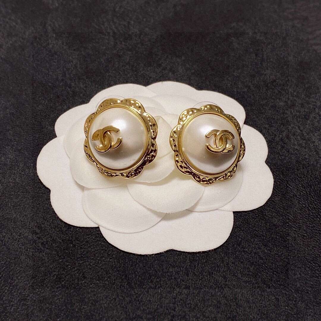 シャネル 偽物 ピアス