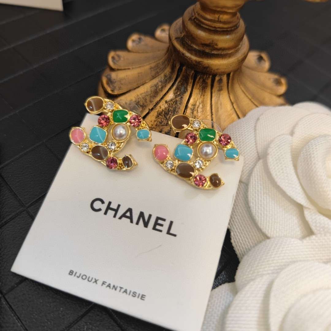 シャネル 星 形 ピアス