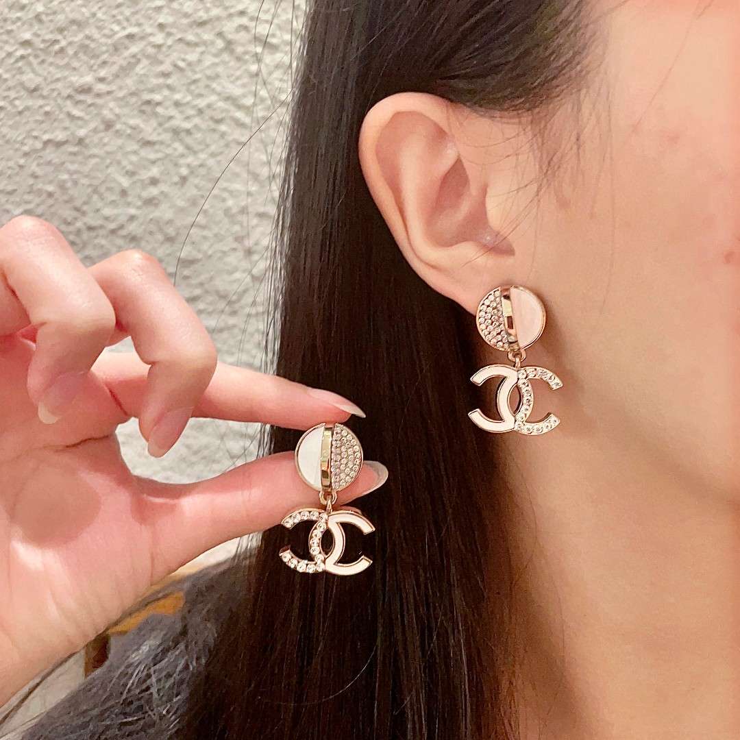 シャネル ピアス アウトレット
