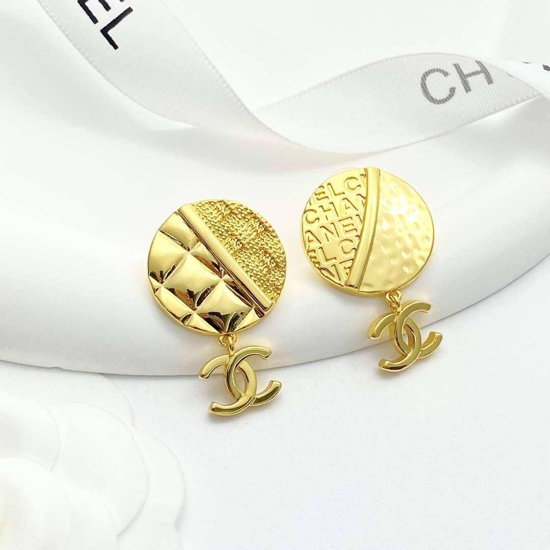 シャネル 風 ピアス ハンドメイド