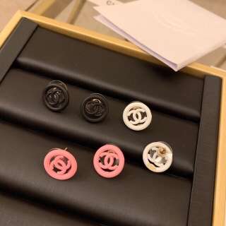 シャネル ピアス コメ 兵