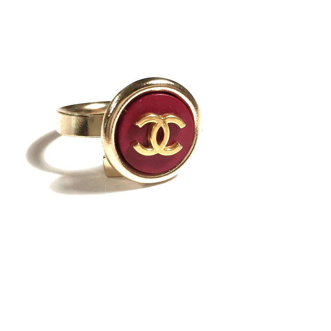 シャネル カメリア 指輪 中古