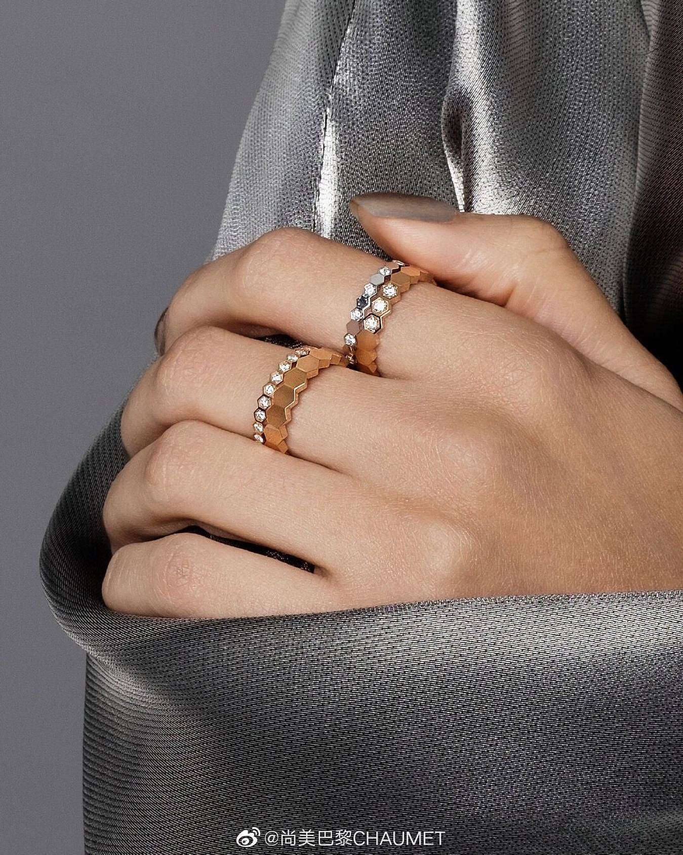 須藤 凛々 花 結婚 指輪 シャネル