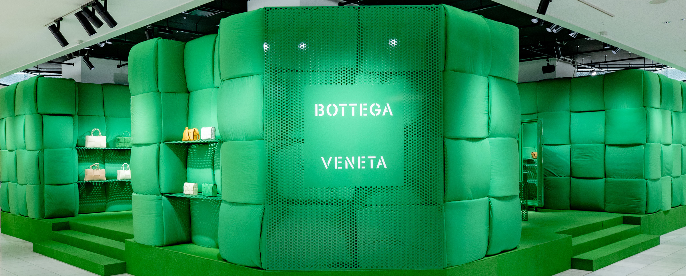 ボッテガヴェネタ 偽物 見分け方