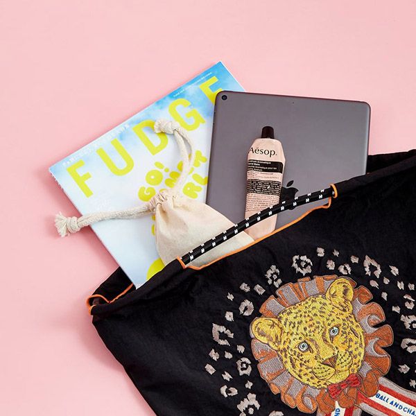 1、バツグンの収納力のMサイズ