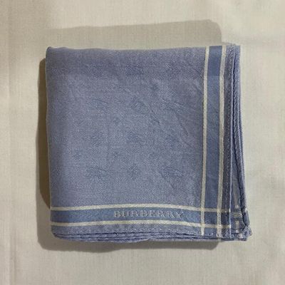 バーバリー ハンカチ ホースマーク刺繍