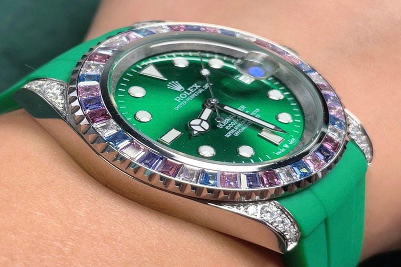 ロレックス GMTマスター2 16710の定価を知っていますか？