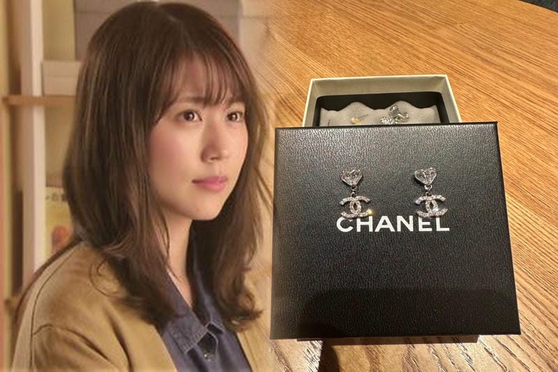 シャネル 黒 ピアス