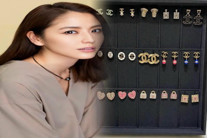 シャネル 黒 ピアス