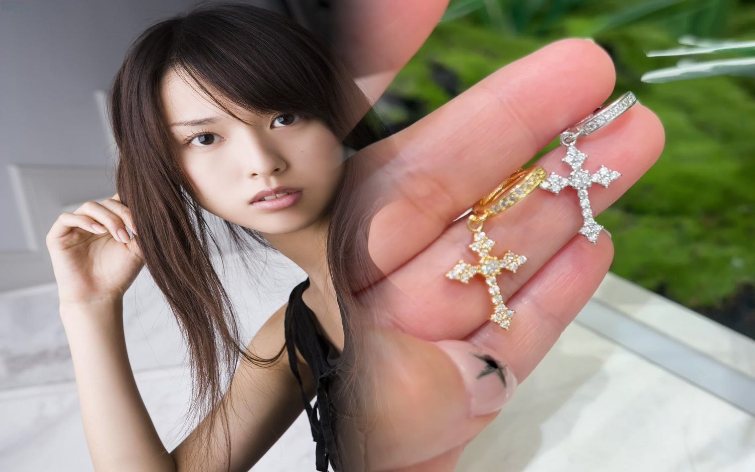クロム ハーツ ピアス メンズ 人気