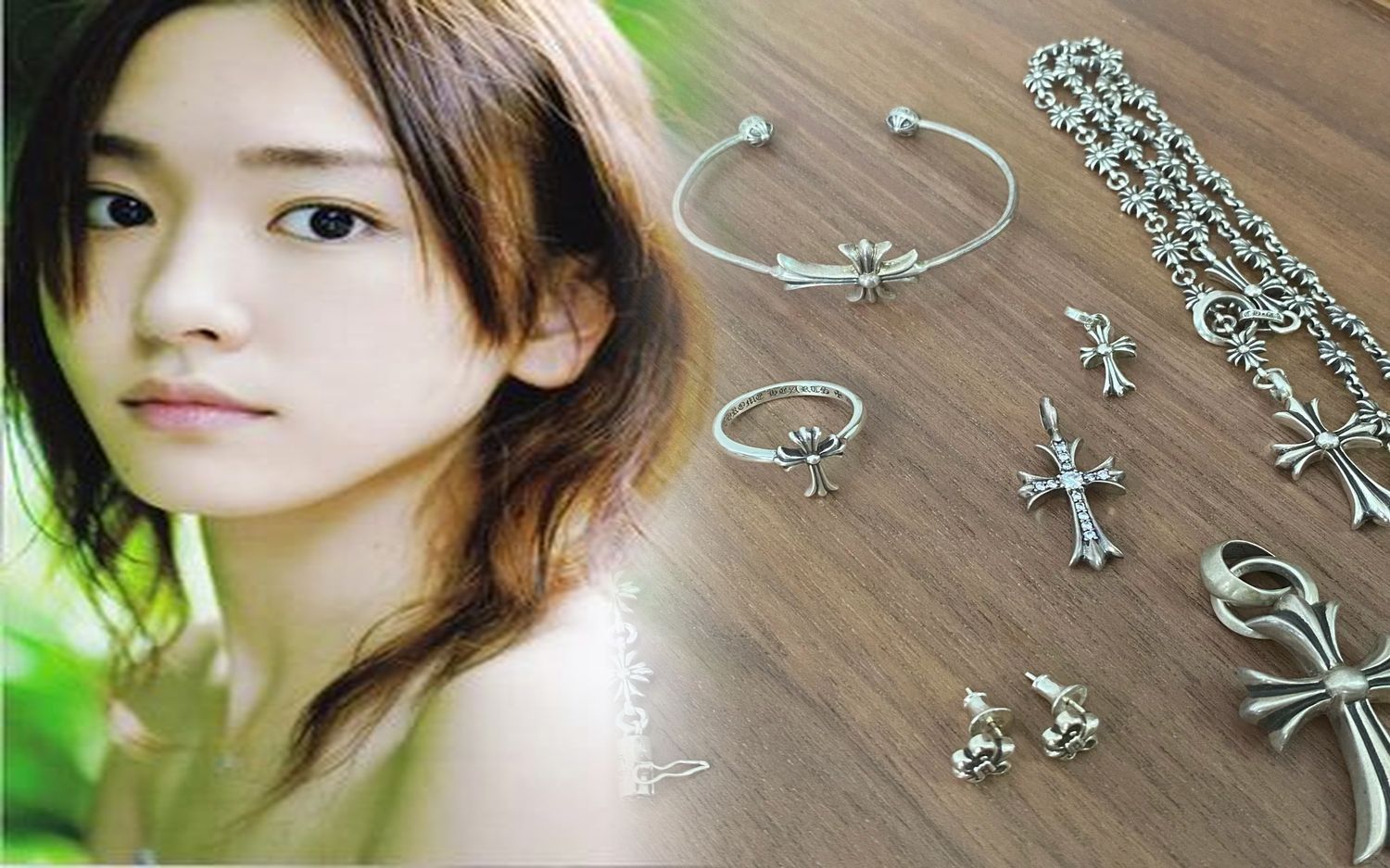 クロム ハーツ 金 ピアス