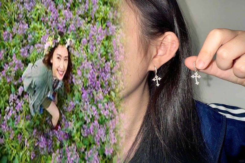 クロム ハーツ ピアス 両 耳