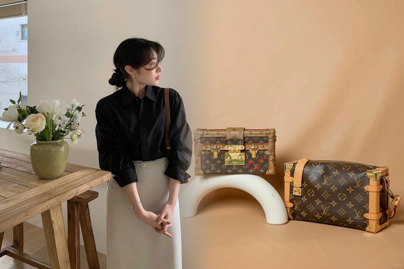 ルイ・ヴィトン「バッグAS1010」でスタイリッシュな日常を