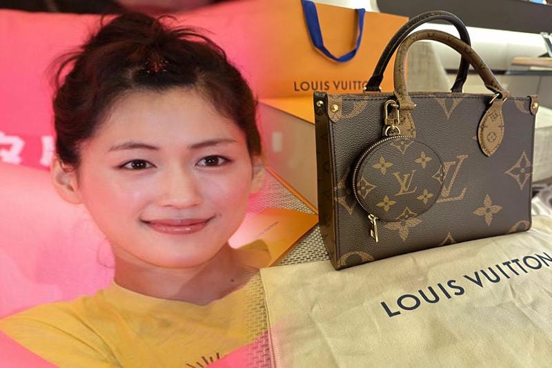 アルマンド 信号機 値段