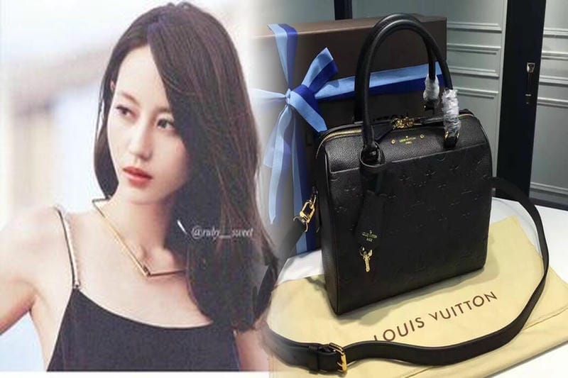 幸運を呼ぶ色彩【LOUIS VUITTON】ルイヴィトン カードケース
