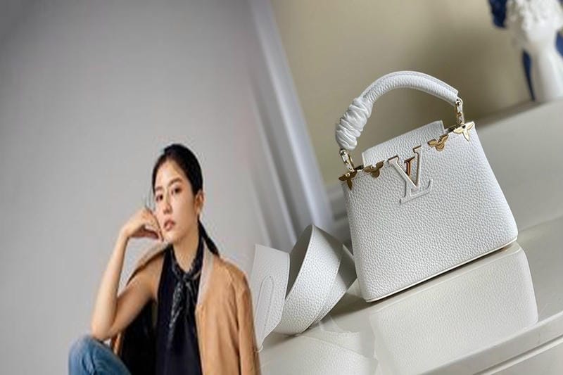 フラップ部分にモノグラムを配したルイ・ヴィトン