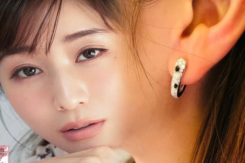 カルティエ ピアス 値段