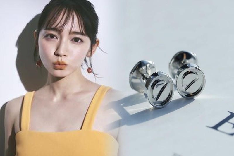 カルティエ ダイヤ ピアス 一 粒