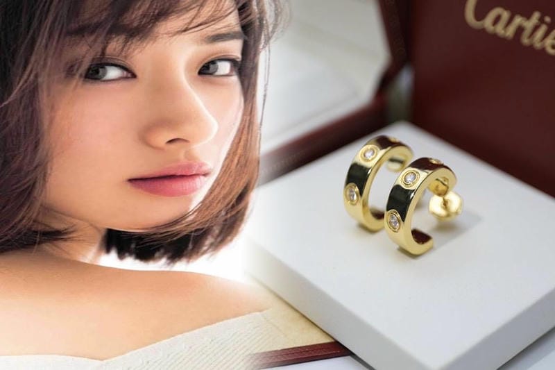 カルティエ ピアス 値段