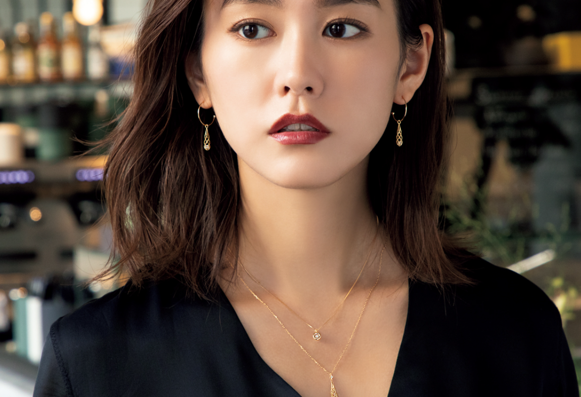 19.桐谷美玲-TAKE-UP.png