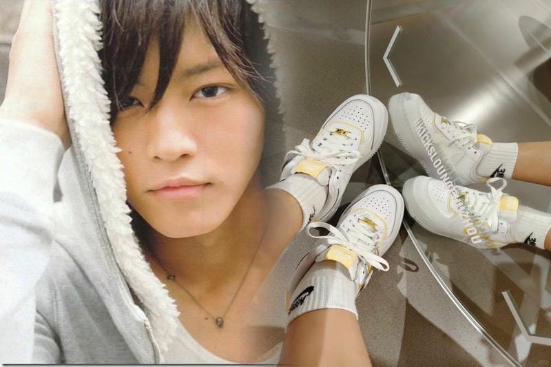 ナイキ カップ 付き タンク トップ