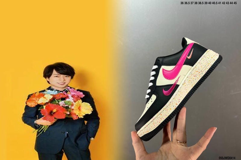 ナイキ スニーカー 紺