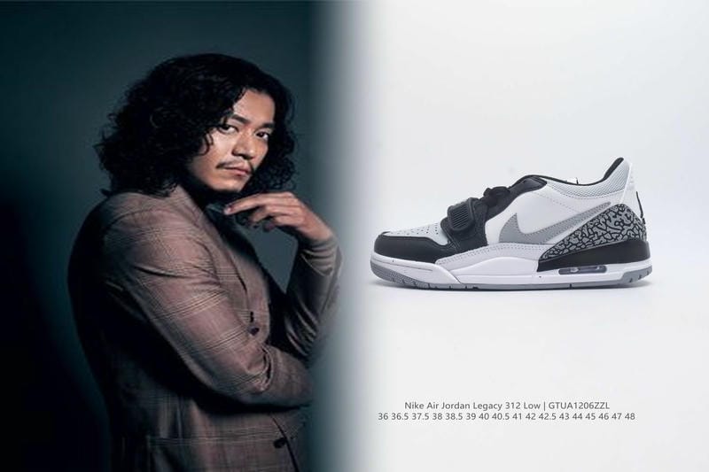 NIKEの代表取締役は誰ですか？
