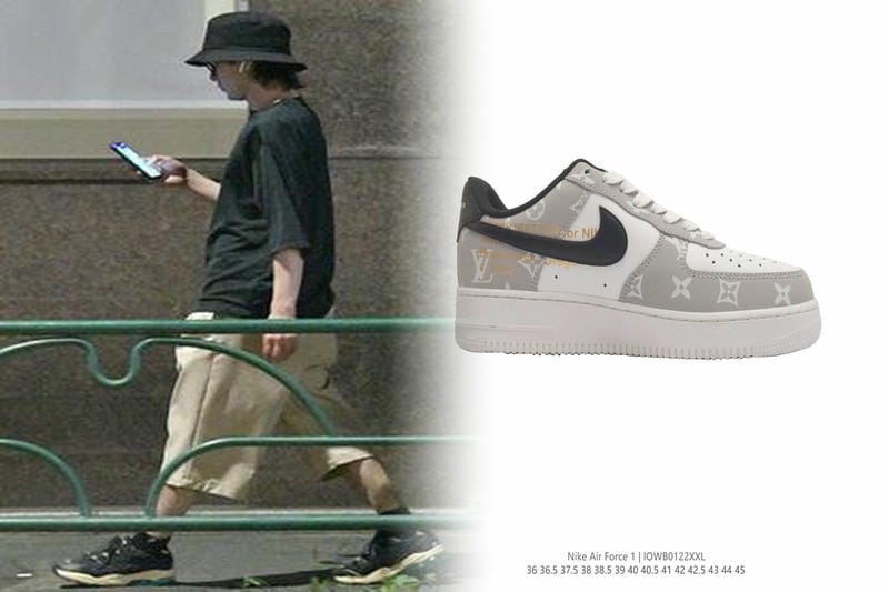 ナイキ 赤 スニーカー