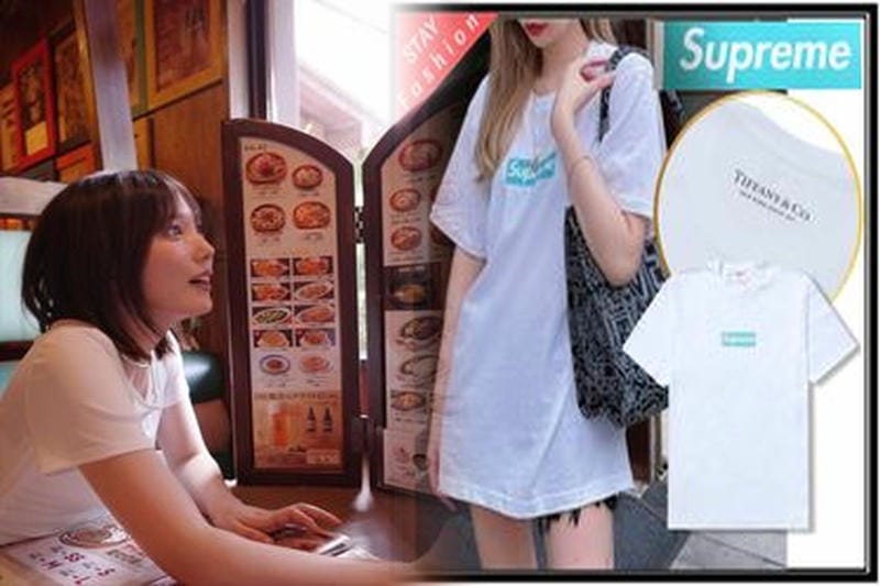 シュプリーム t シャツ メルカリ