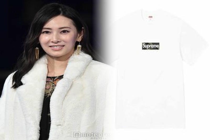 ステューシー シュプリーム t シャツ